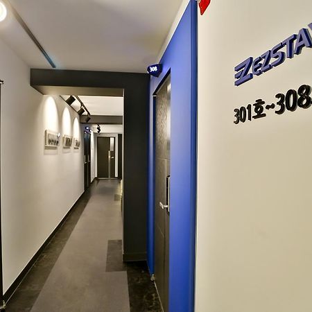 Ezstay-Nampo Пусан Екстер'єр фото