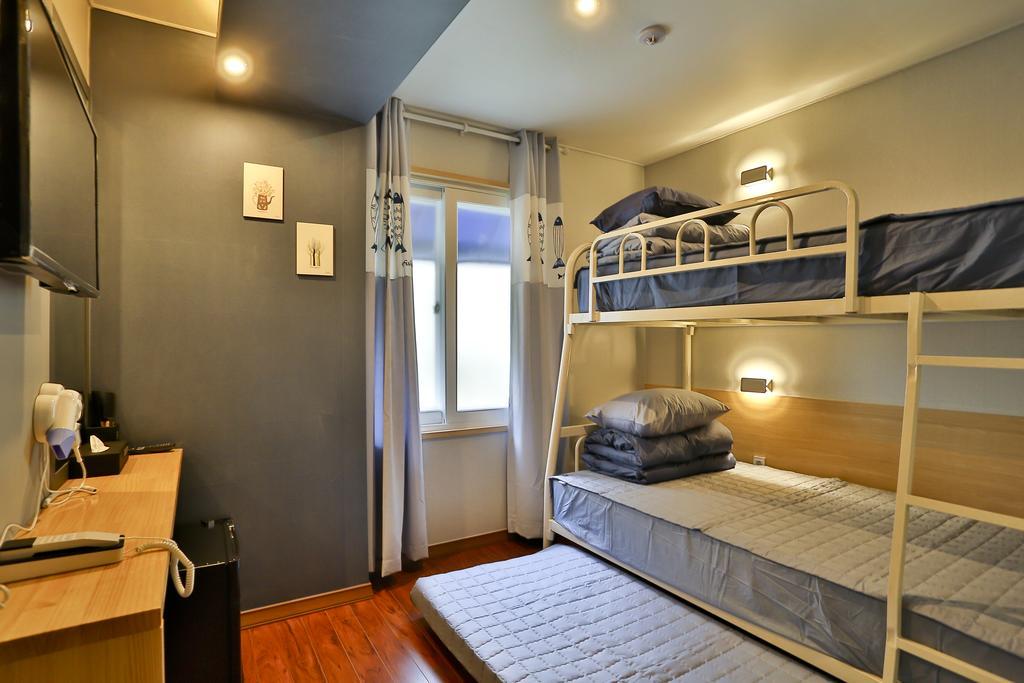Ezstay-Nampo Пусан Екстер'єр фото